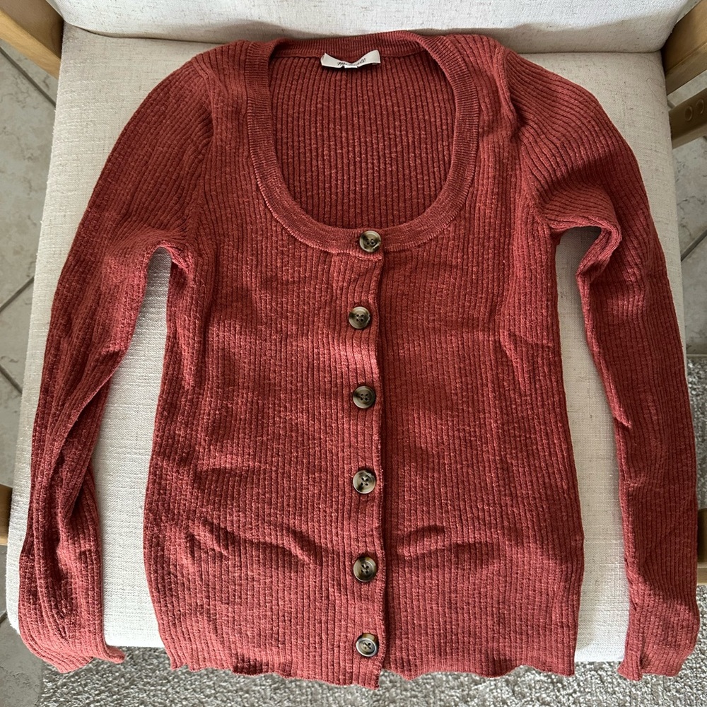 Women's Ribbed Button-Up Sweater - Rust - Picture 3 of 4